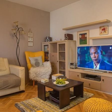 City Apartment Magdalena Zadar Exterior photo